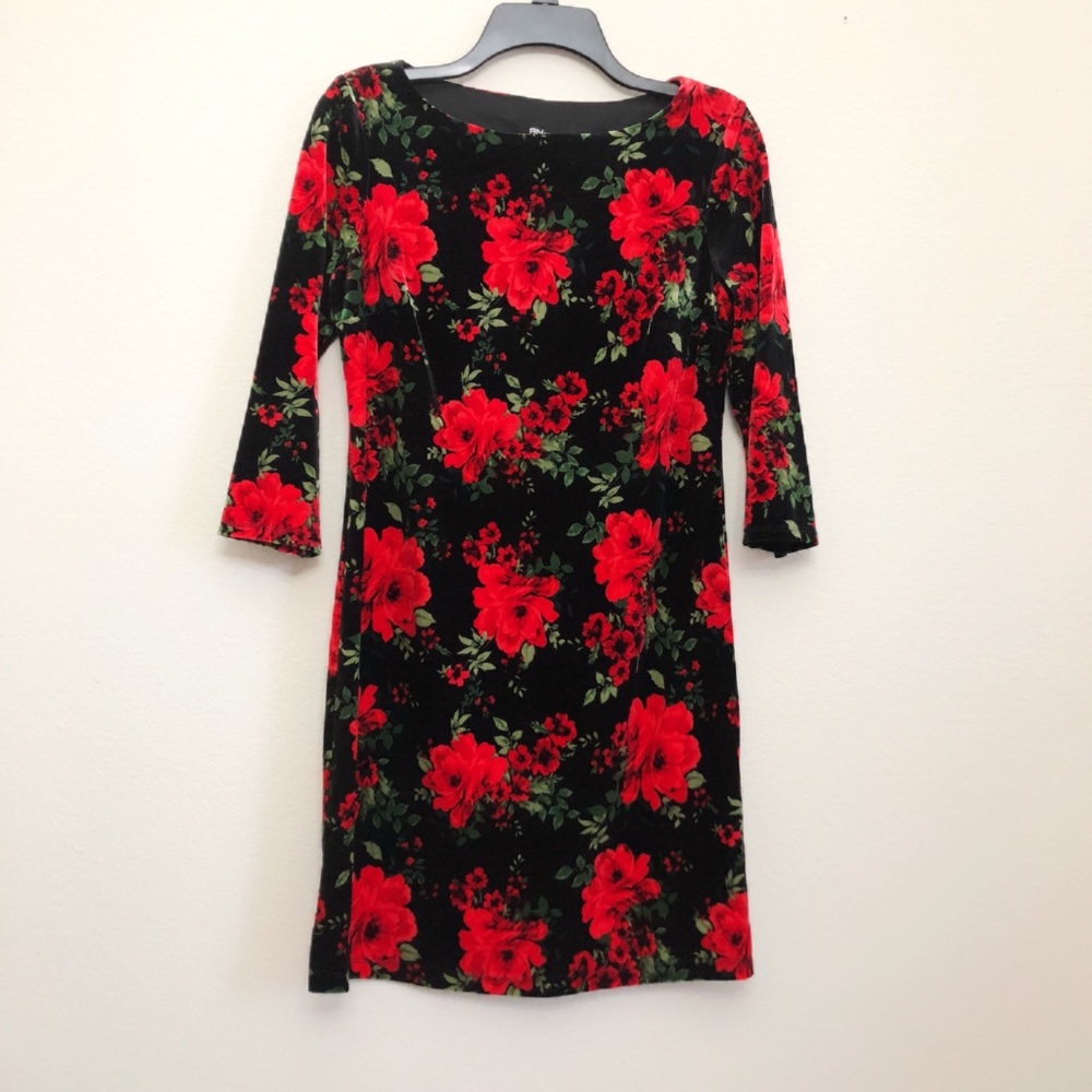 Ronnie Nicole 3/4 Sleeve Floral Rose Dress🌹😍